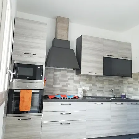 Holiday home Dimora Mest Clement *